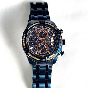 Luxurious GUESS Chronograph Watch ⌚ | Blue Dial | Model U0522G3